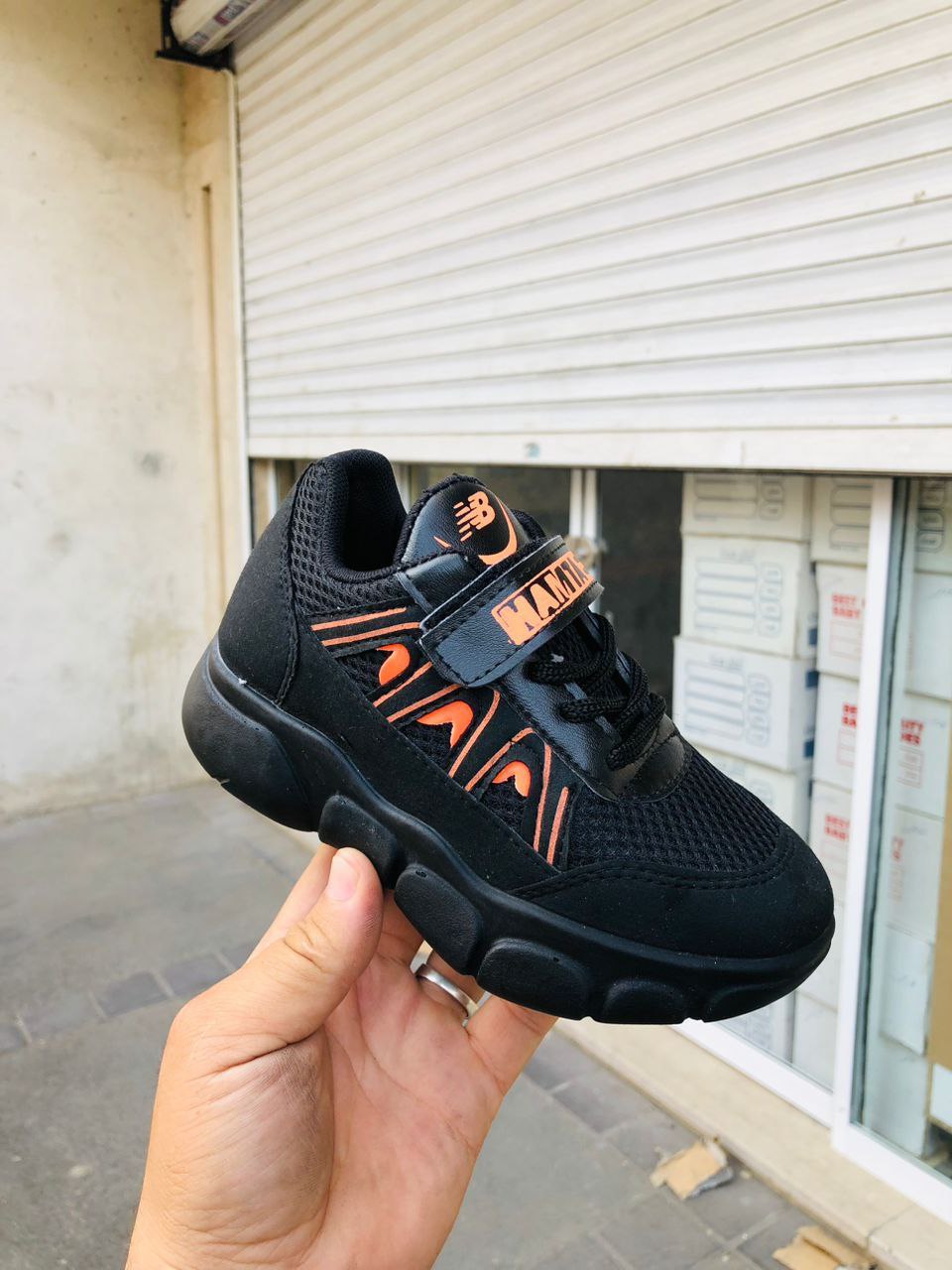 کتونی سالامون بچگانه