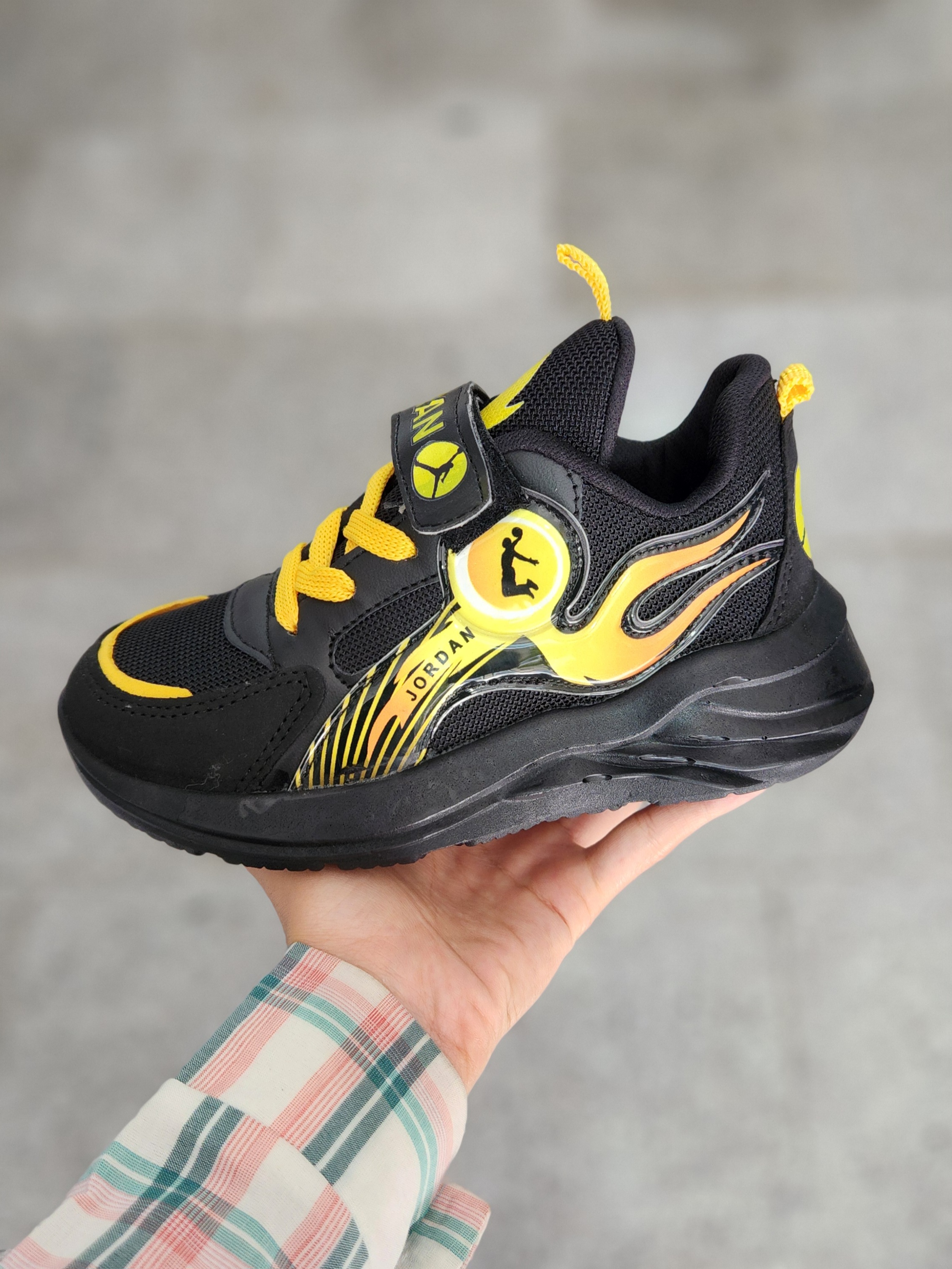 کتونی نایک جردن بچگانه