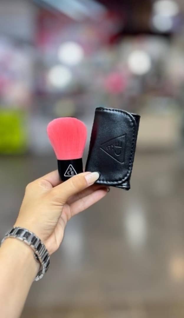 براش رژگونه